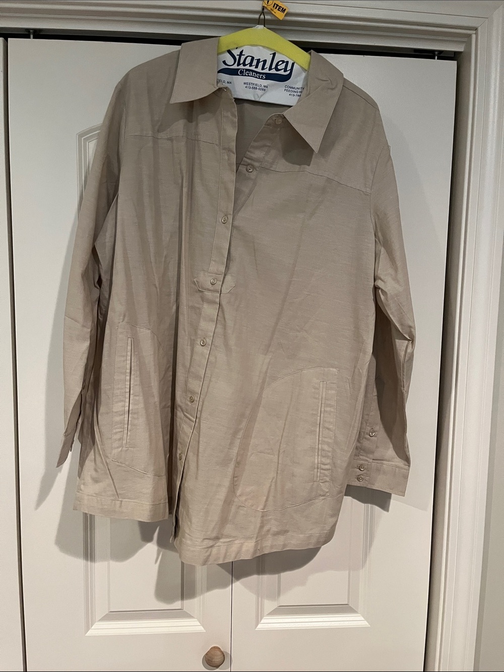 Joan Rivers Light Beige Button-Up Top - Picture 4 of 6